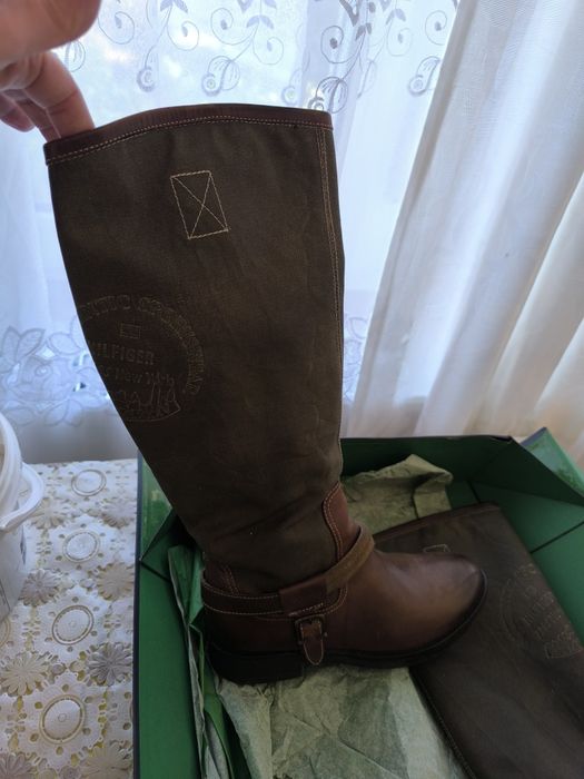 Ботуши на Tommy Hilfiger, размер 39.
