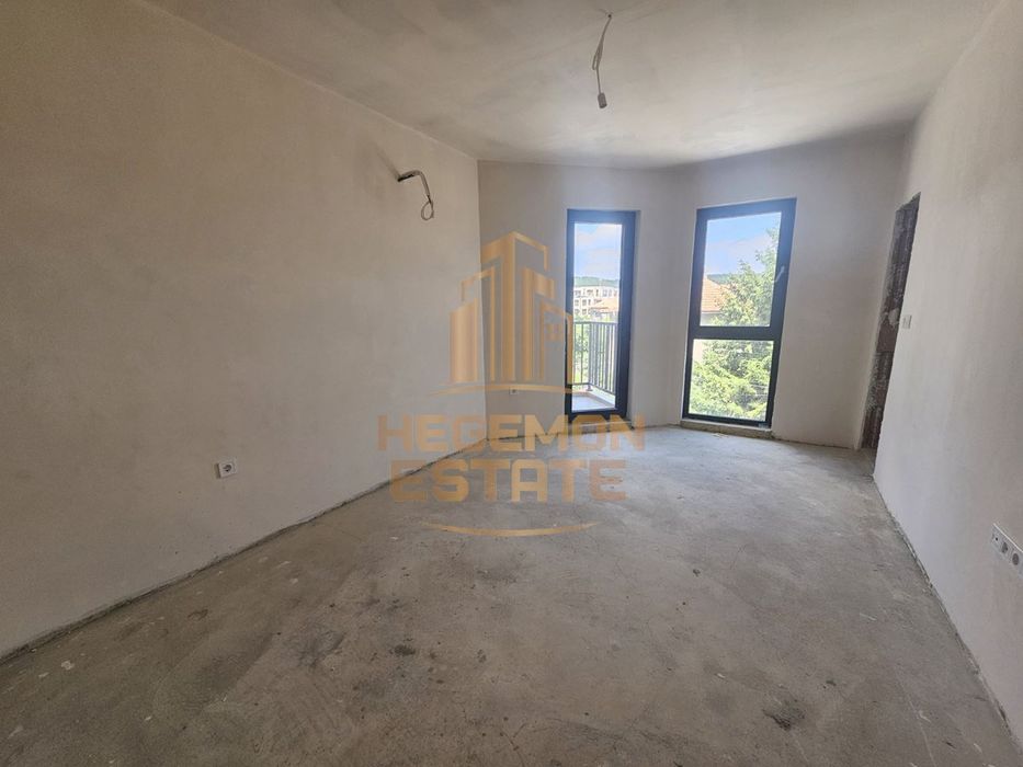 Продава се Тристаен апартамент в Варна, Виница - 125 кв.м за 1339 €/кв.м - Снимка #8