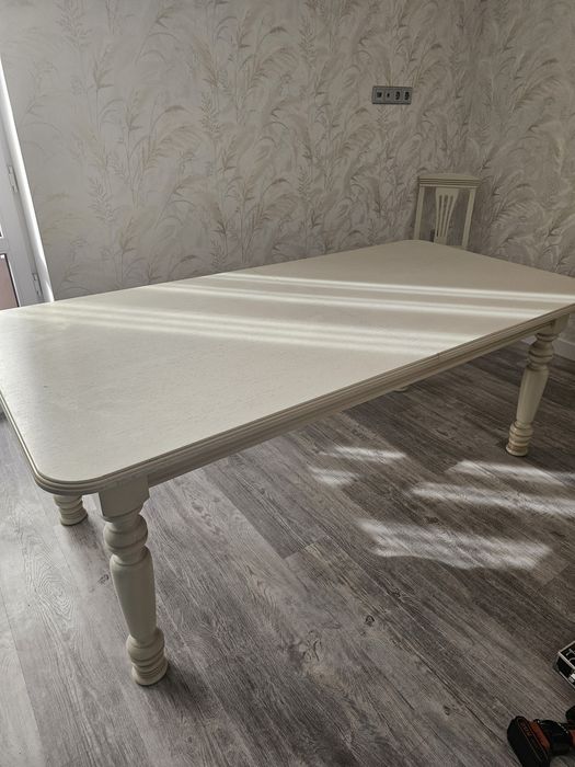 Стол  большой  3 метра