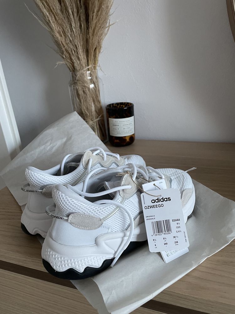 Adidas ozweego noi