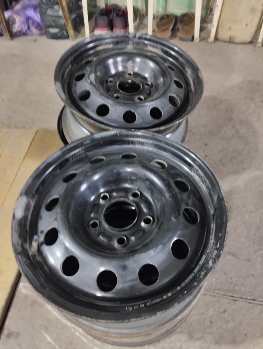 Диски мазда R 15