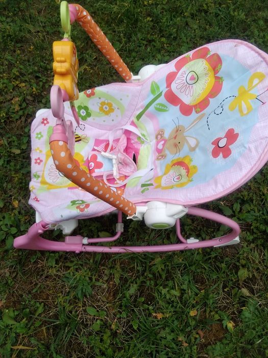 Бебешки шезлонг Pisher Price люлка