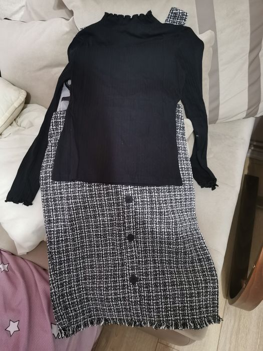 Compleu bluza și sarafan