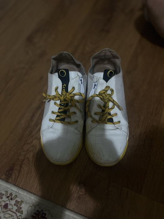 кроссовки женские девочки 38