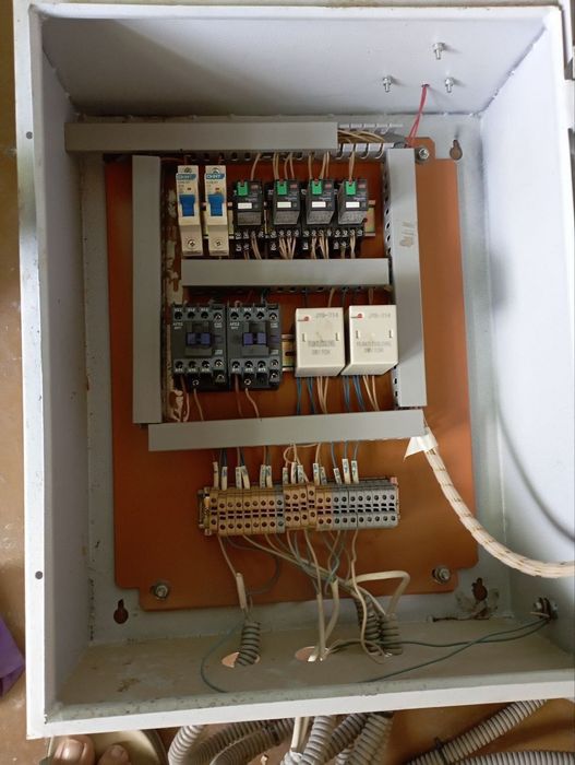 Правой катёл сотилади