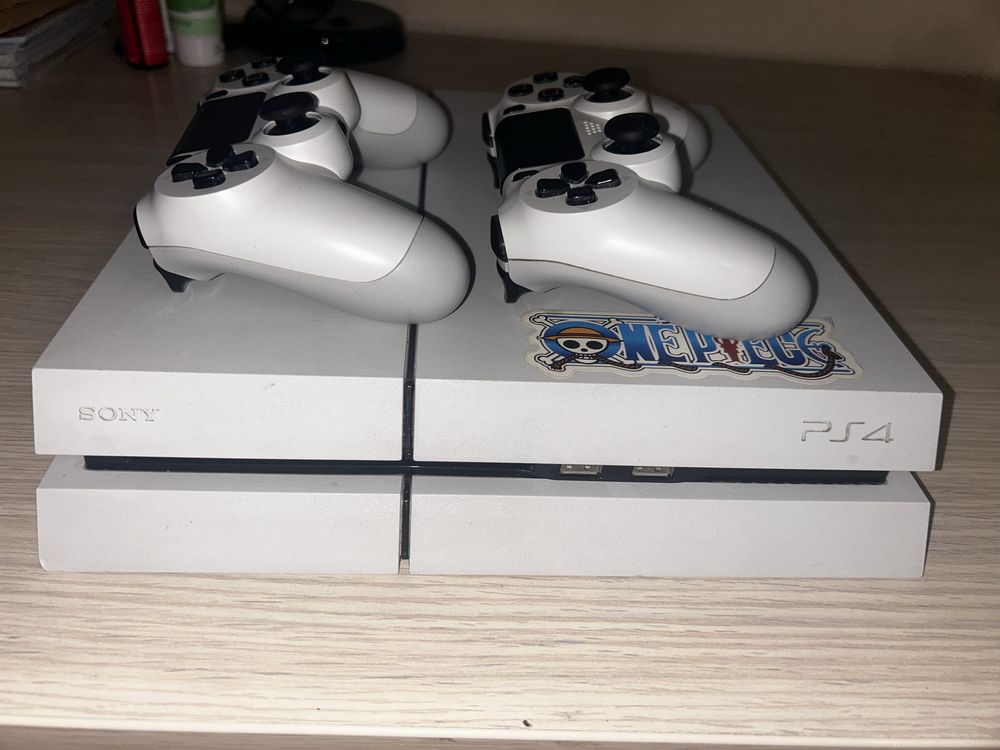 PlayStation 4, 500GB sotiladi
