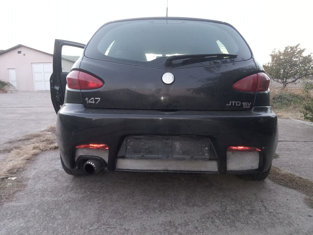 Alfa Romeo 147 1.9 jtd 16V на части