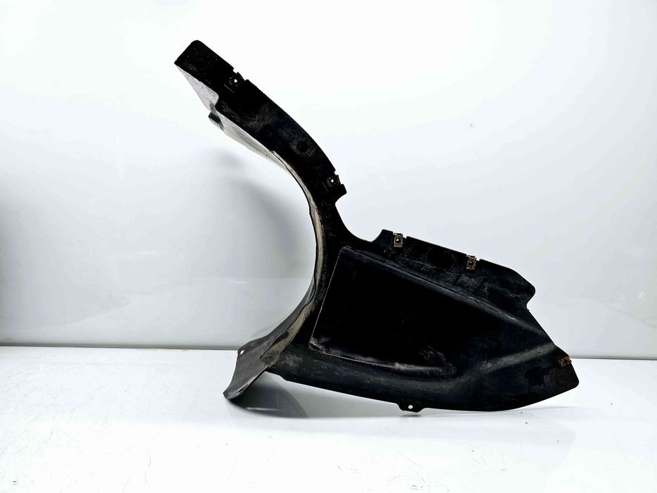 Carenaj roata stanga fata Volkswagen Passat B6 Variant (3C5) [Fabr 200