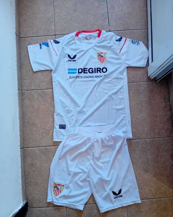 Чисто нов оригинален екип на Севиля