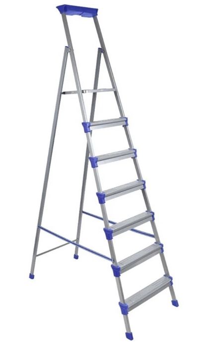 Стальная Стремянка НОВАЯ ТОРГ НЕТ!