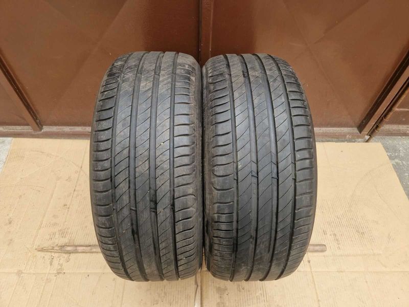 2 Michelin R17 225/45
летни гуми
DOT4120