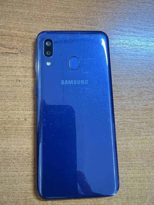 Telefon Samsung Galaxy A20e 32 gb stare buna