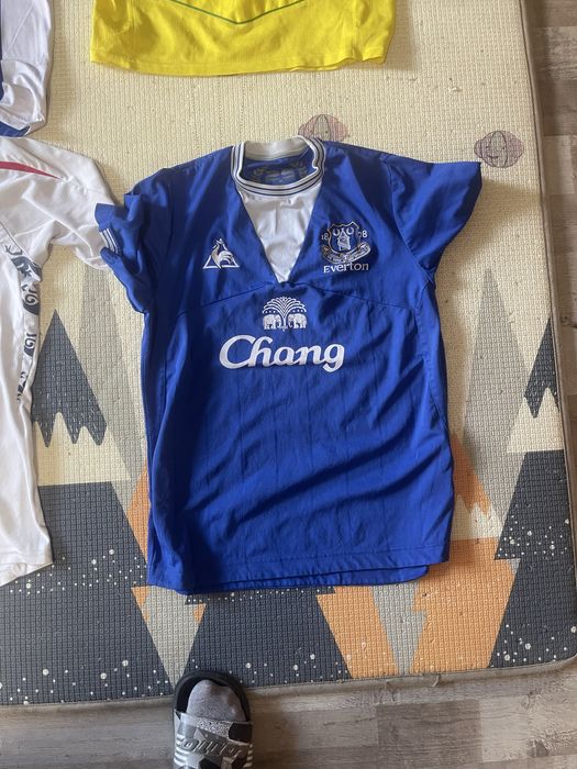 Футболни тениски