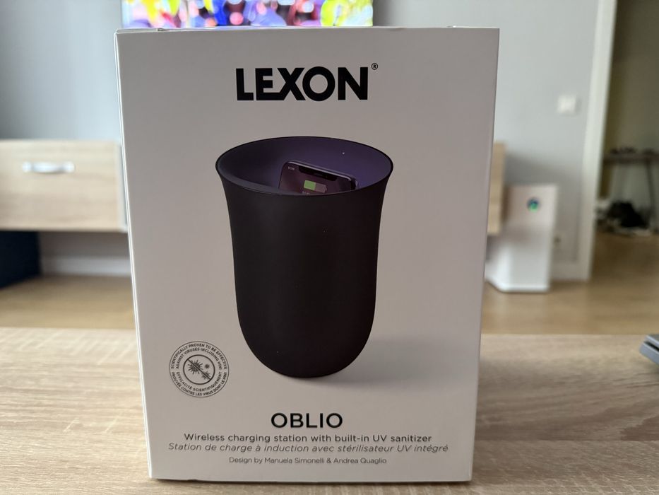 Incarcator wireless cu sterilizator UV Lexon Oblio, 10W, Matte Black