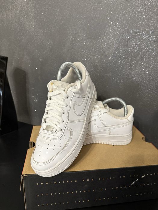 Nike Air Force 1 07’ Triple White