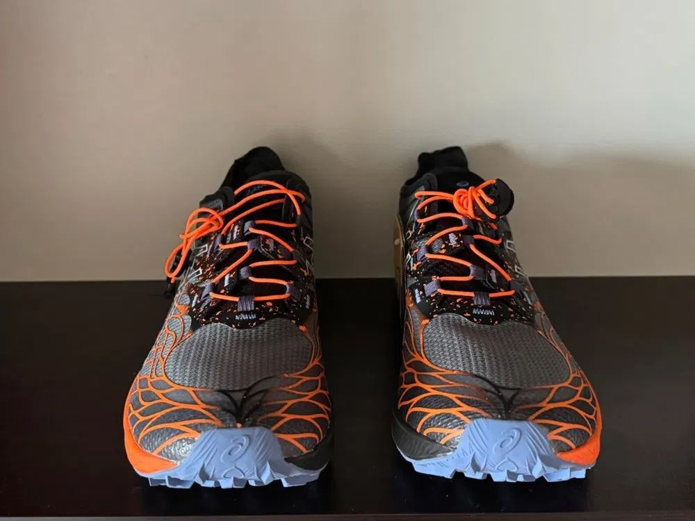 ASICS FUJISPEED 46.6номер 29.5см Стелка Нови с Кутия