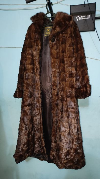 Шуба норковая. Длинная