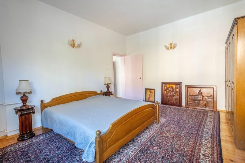 Дава се под наем Двустаен апартамент в София, Оборище - 90 кв.м за 690 € - Снимка #6