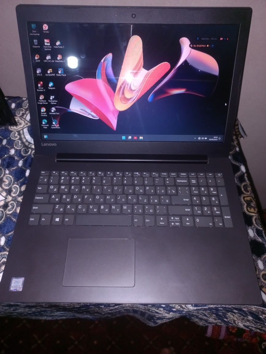 Noutbook Lenovo IdeaPad 330-15AST-500gb SSD Windows 11 pro