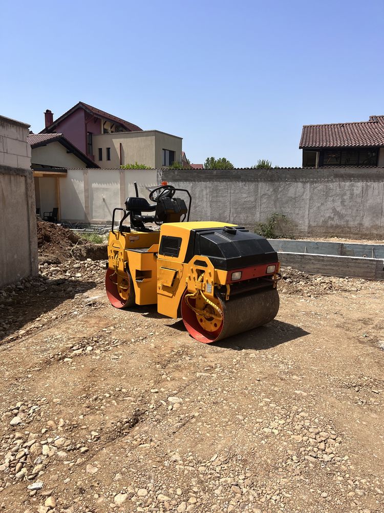 Inchiriez  cilindru compactor  mai placa compactor picior oaie tavalug