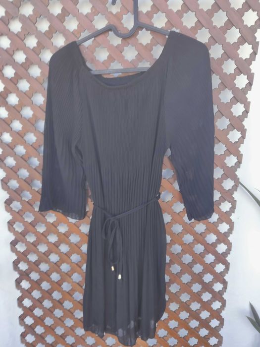 Елегантни  рокли размер с