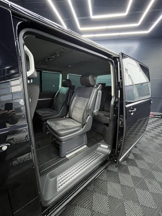 VW Multivan T5 2.0 TDI 7 Locuri