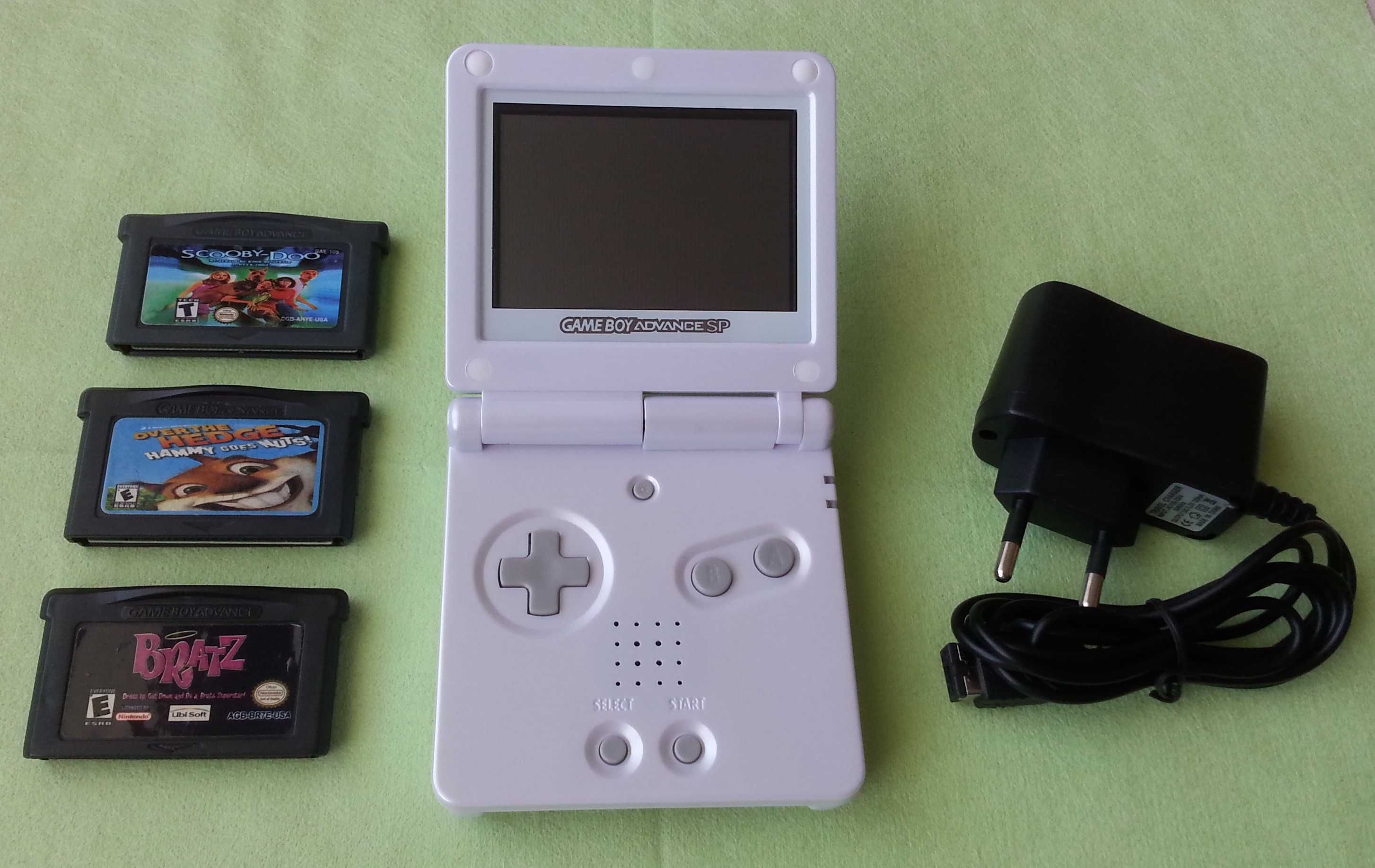 Реставрирано Nintendo GameBoy Advance SP