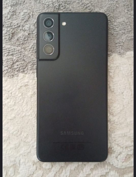 Обменяю Samsung S21 FE