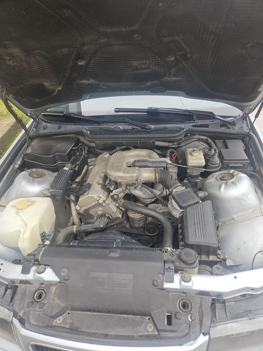 Bmw e36 118.000 km.