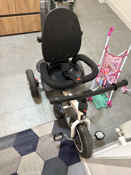 Трехколесный велосипед