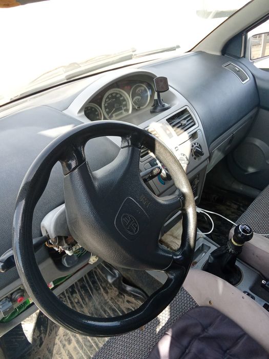 Продам авто Faw vita 1,3 объем имеется кондиционер ,бензин, мех коробк