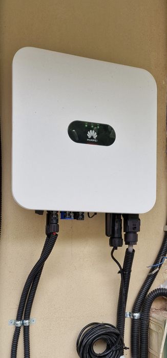 Invertor Huawei 6 kw monofazat hibrid