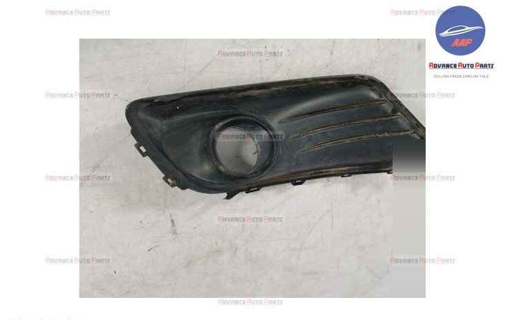 Ренолт Меган 3 / Renault Megane 3 Оригинална лява решетка на фар 26336