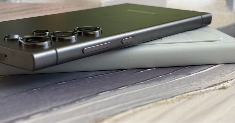 Samsung Galaxy S24U