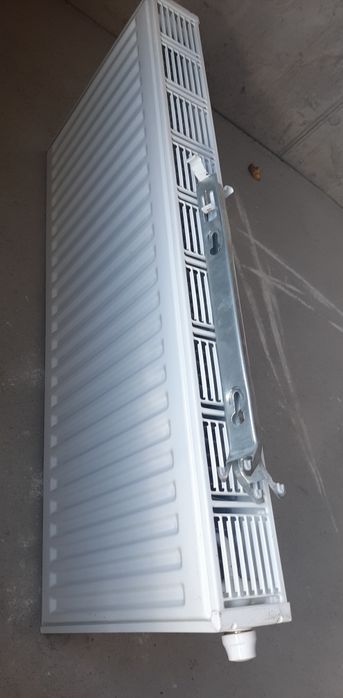 Продам радиатор.