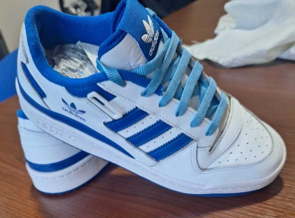 Adidas маратонки