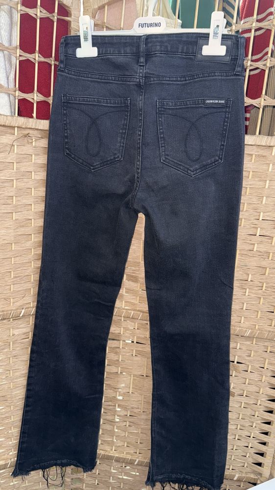 Джинсы Calvin Klein