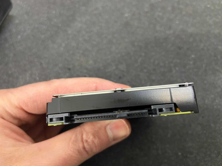 Hitachi 600GB 2.5" 15k RPM 12Gbps SFF SAS HDD хард диск