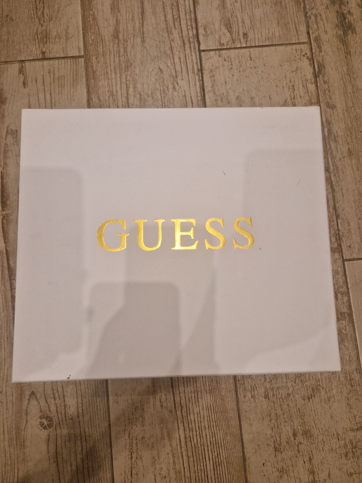 Дамски маратонки GUESS