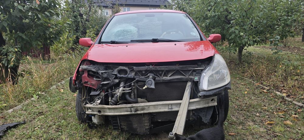 Renault Clio 3 epava / dezmembrări