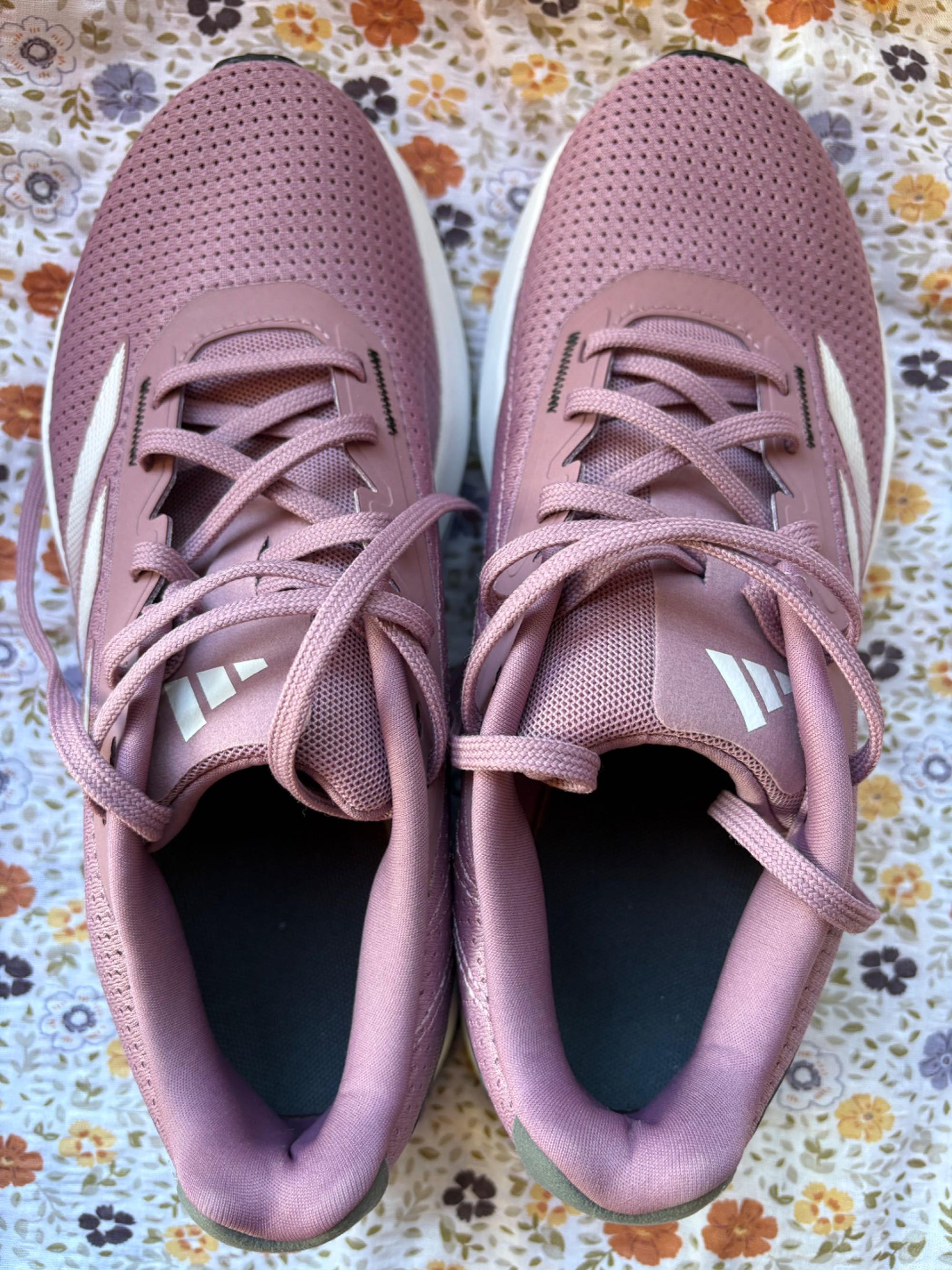 маратонки Adidas Galaxy 6