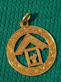 Masonic gold medal