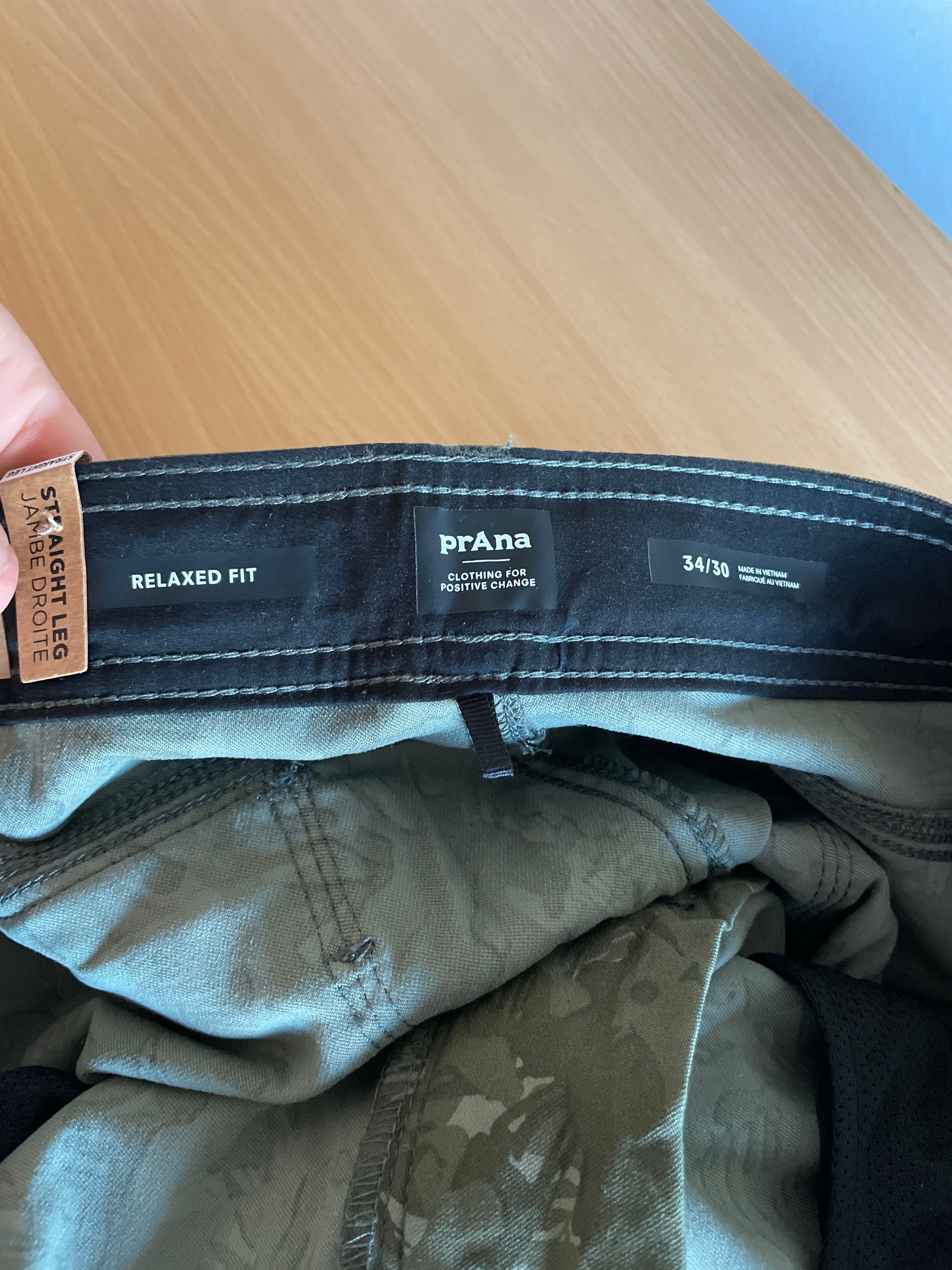 Pantaloni Prana Zion noi aduși din SUA - îmi sunt prea mici, camo