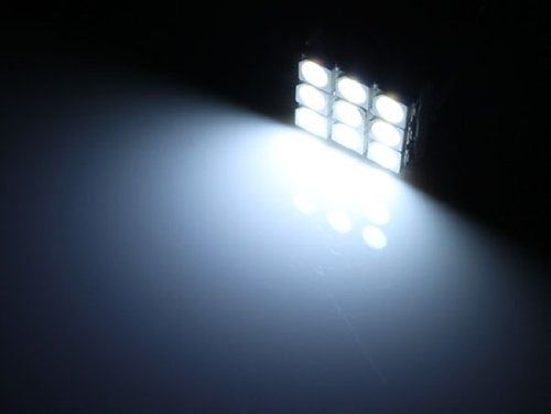 Becuri LED Xenon Alb 168 194 2825 T10 Wedge SMD pentru lumini interioa