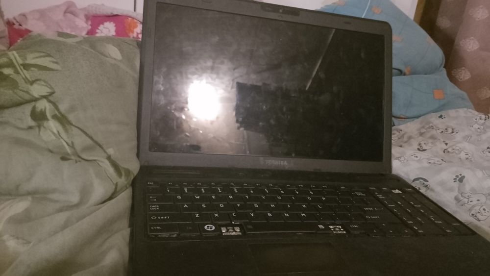 Toshiba satellite c660 1pn сломаный
