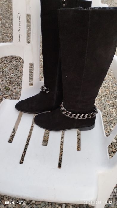 Cizme piele întoarsă , mărimea 35