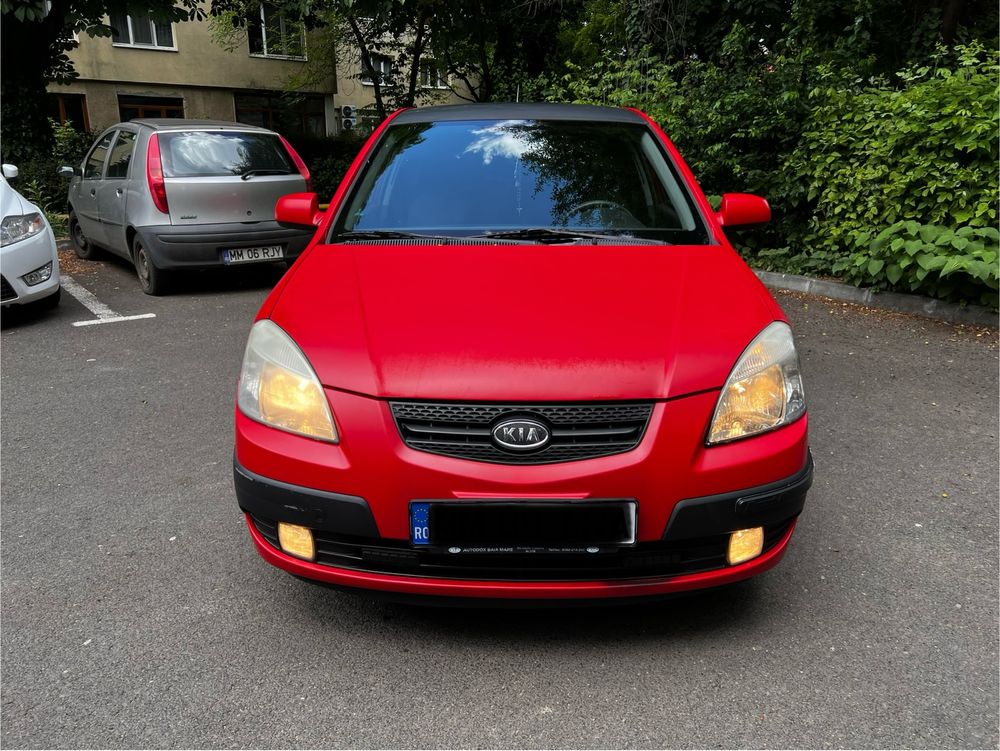 Vand Kia Rio 1,5 crdi, 2006