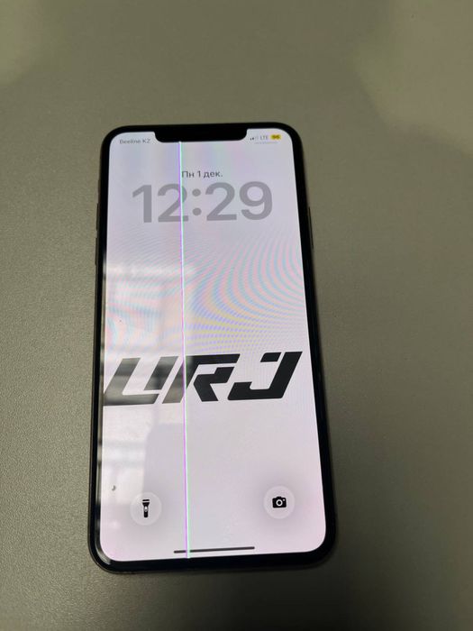 Продам Iphone 11 Pro Max