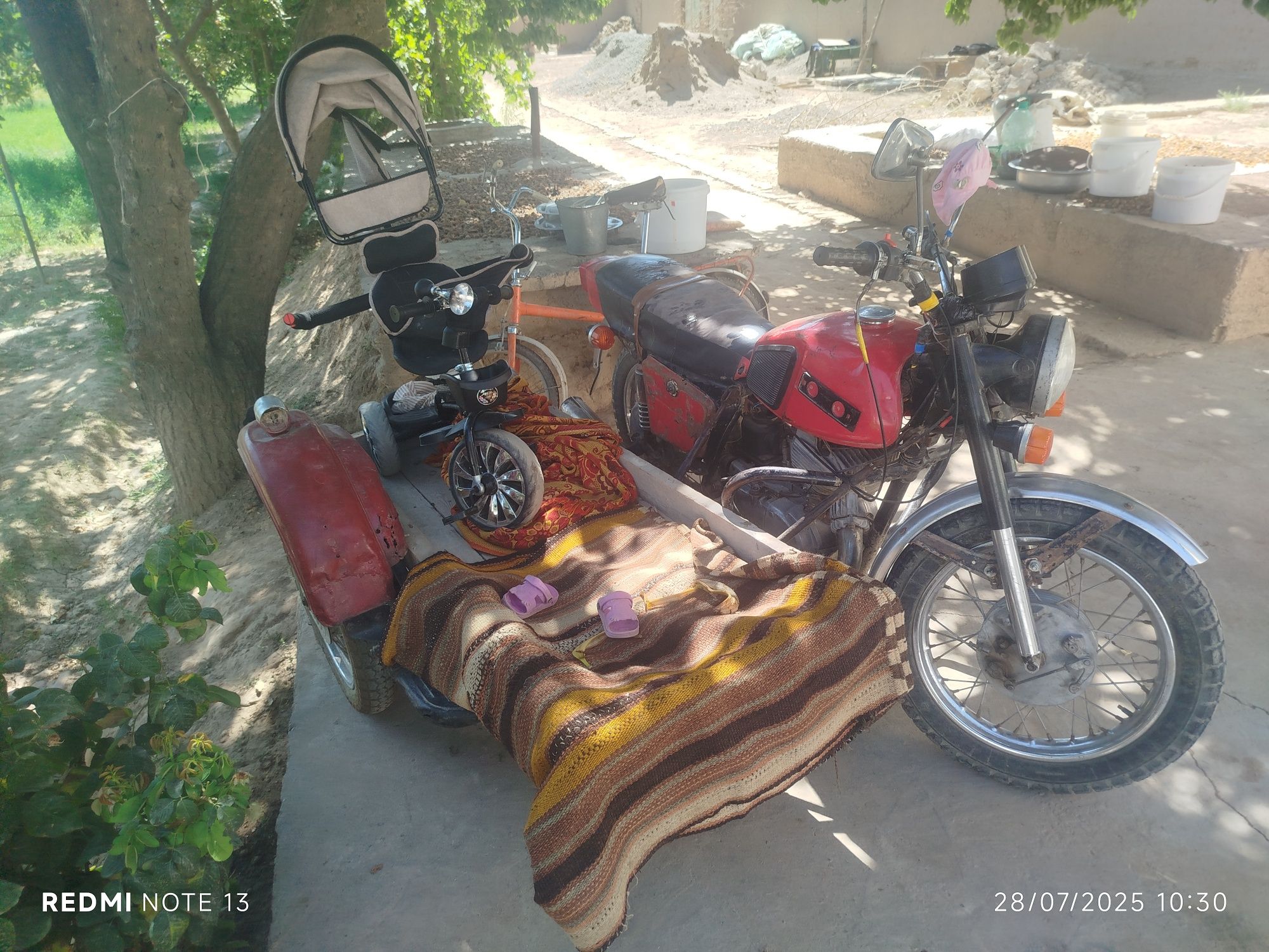 Mototsikl planeta 6