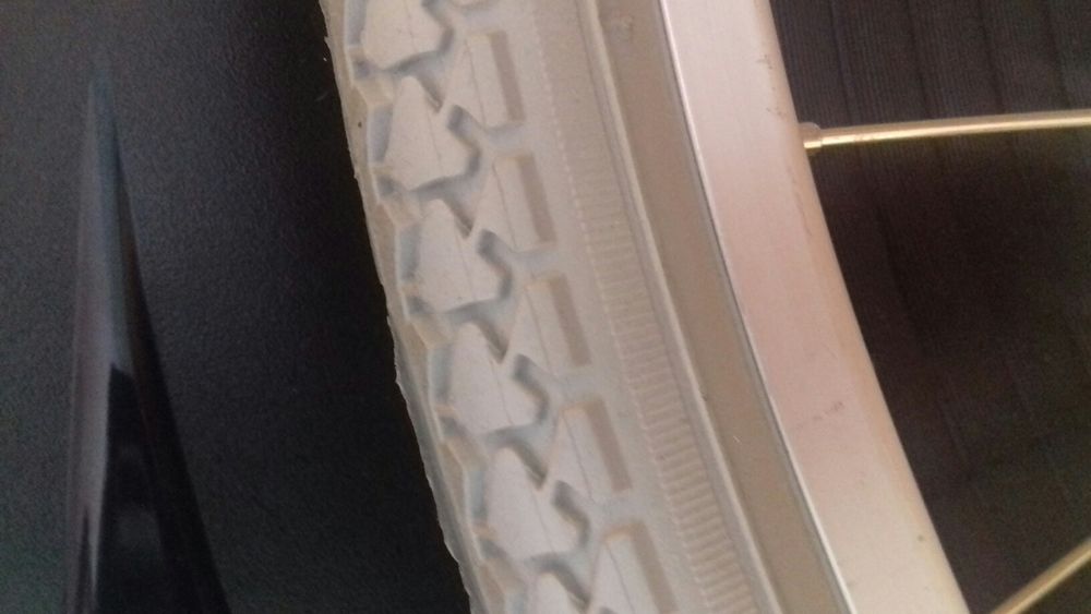 VÂND Fotoliu  rulant Nou pentru persoane cu dizabilitati